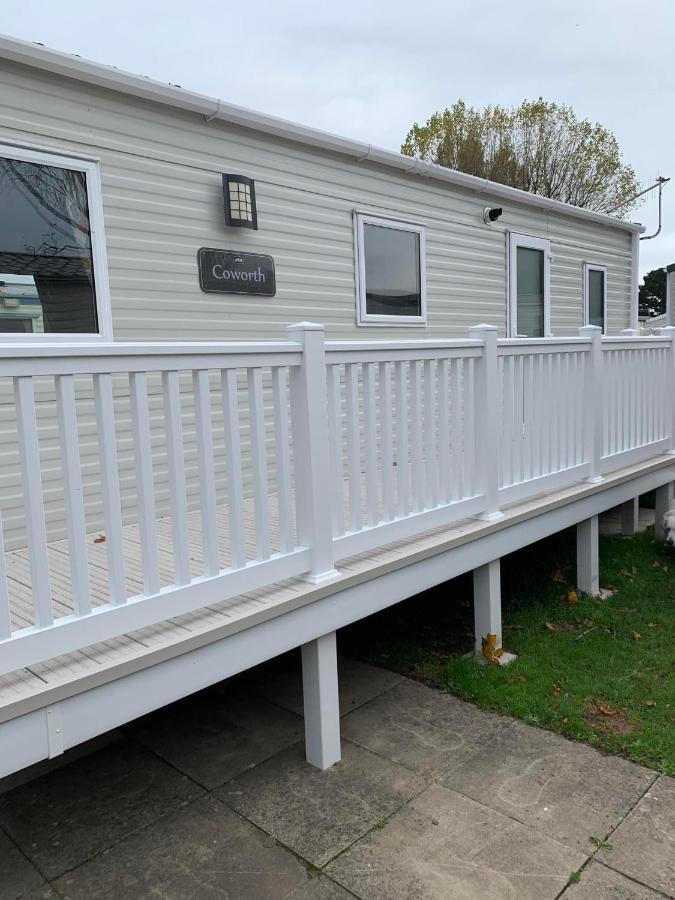 New 2 Bed Holiday Home With Decking In Rockley Park Dorset Near The Sea Lytchett Minster المظهر الخارجي الصورة
